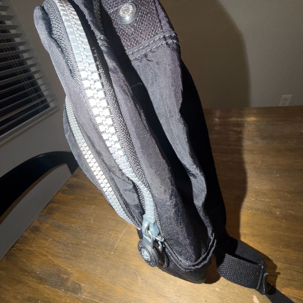 Black Kipling Tablet Backpack Matching Monkey Key… - image 5